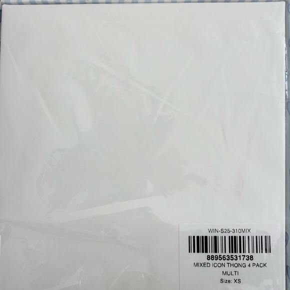 Roller Rabbit Mixed Icon Thong Pack - Picture 2 of 2